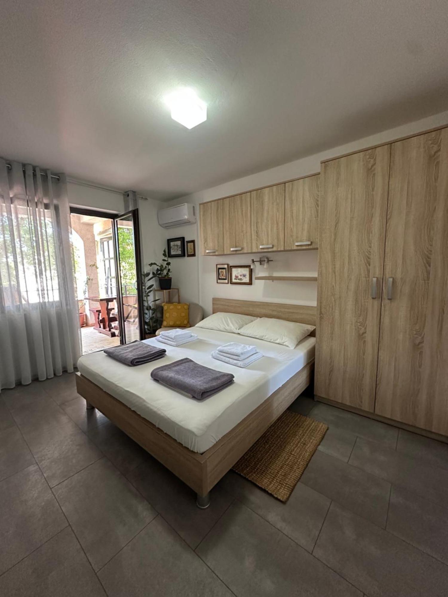 Studio Apartman Stefanija เซลเซ ภายนอก รูปภาพ