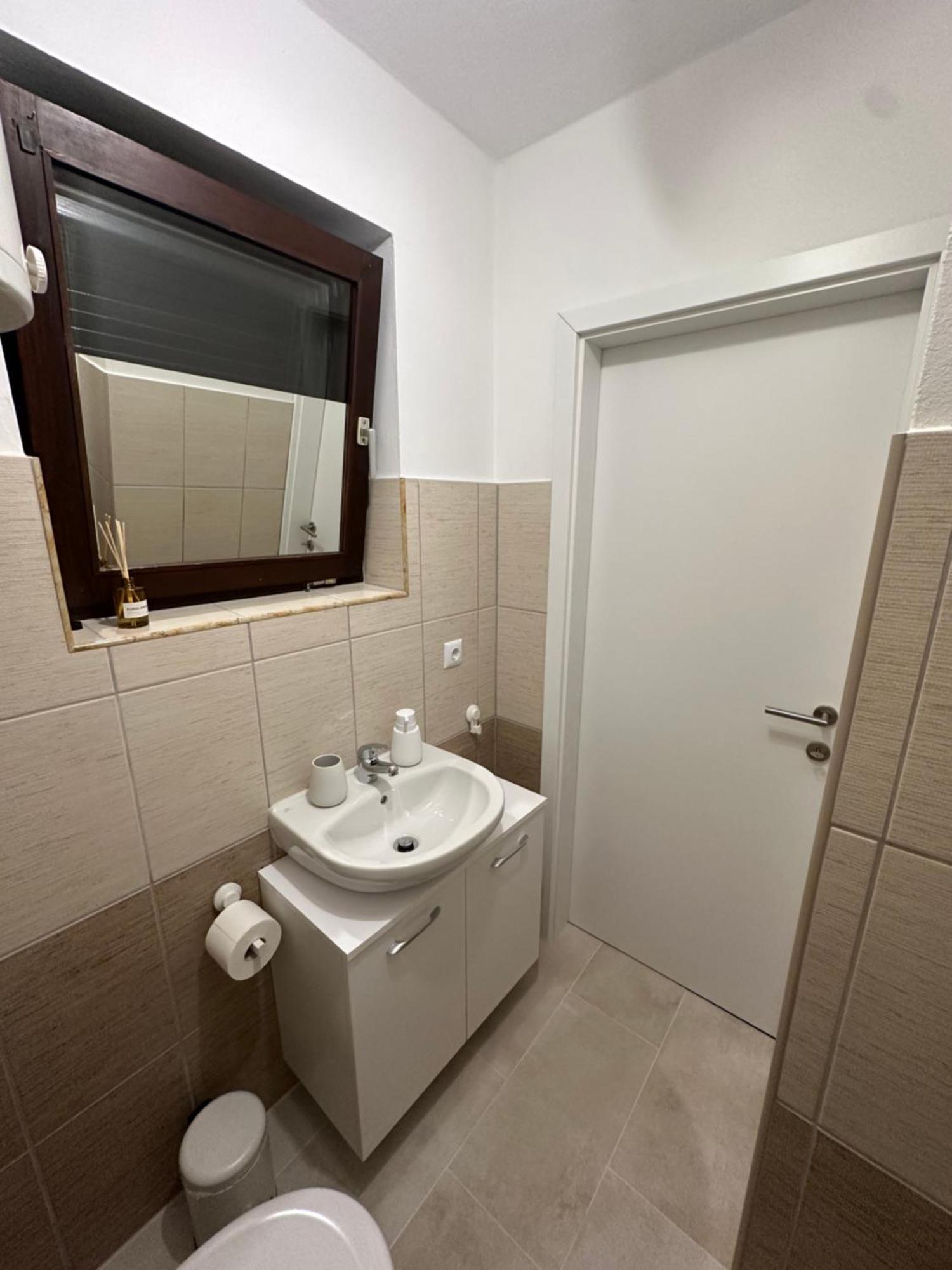 Studio Apartman Stefanija เซลเซ ภายนอก รูปภาพ