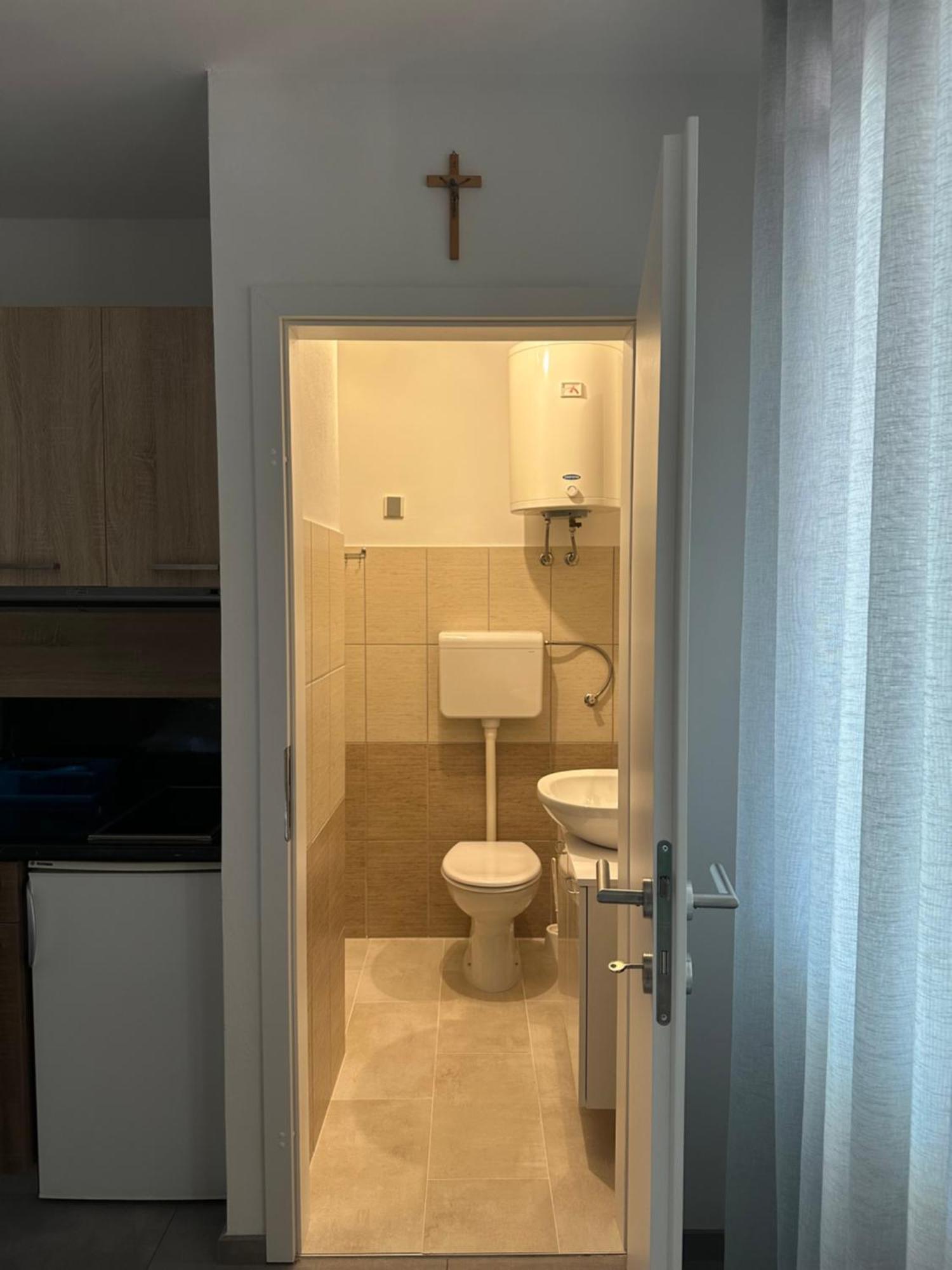 Studio Apartman Stefanija เซลเซ ภายนอก รูปภาพ